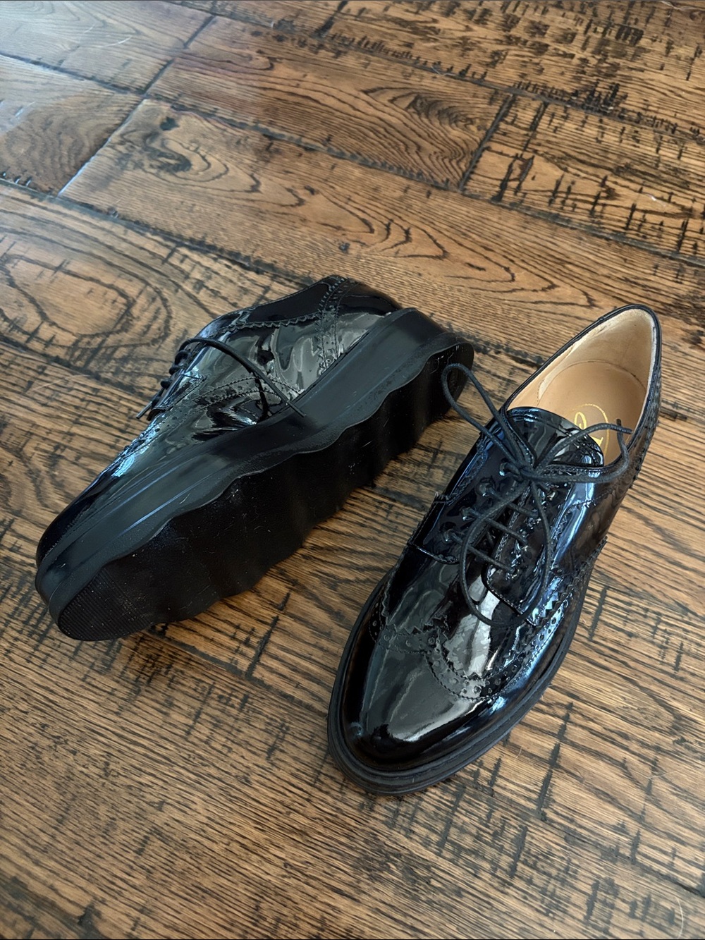 Black Patent Lace-Up Woman’s Dress Shoes